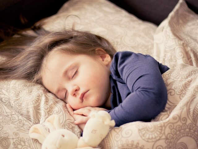 https://irenedellera.it/wp-content/uploads/2023/11/baby-1151351_1280-640x480.jpg